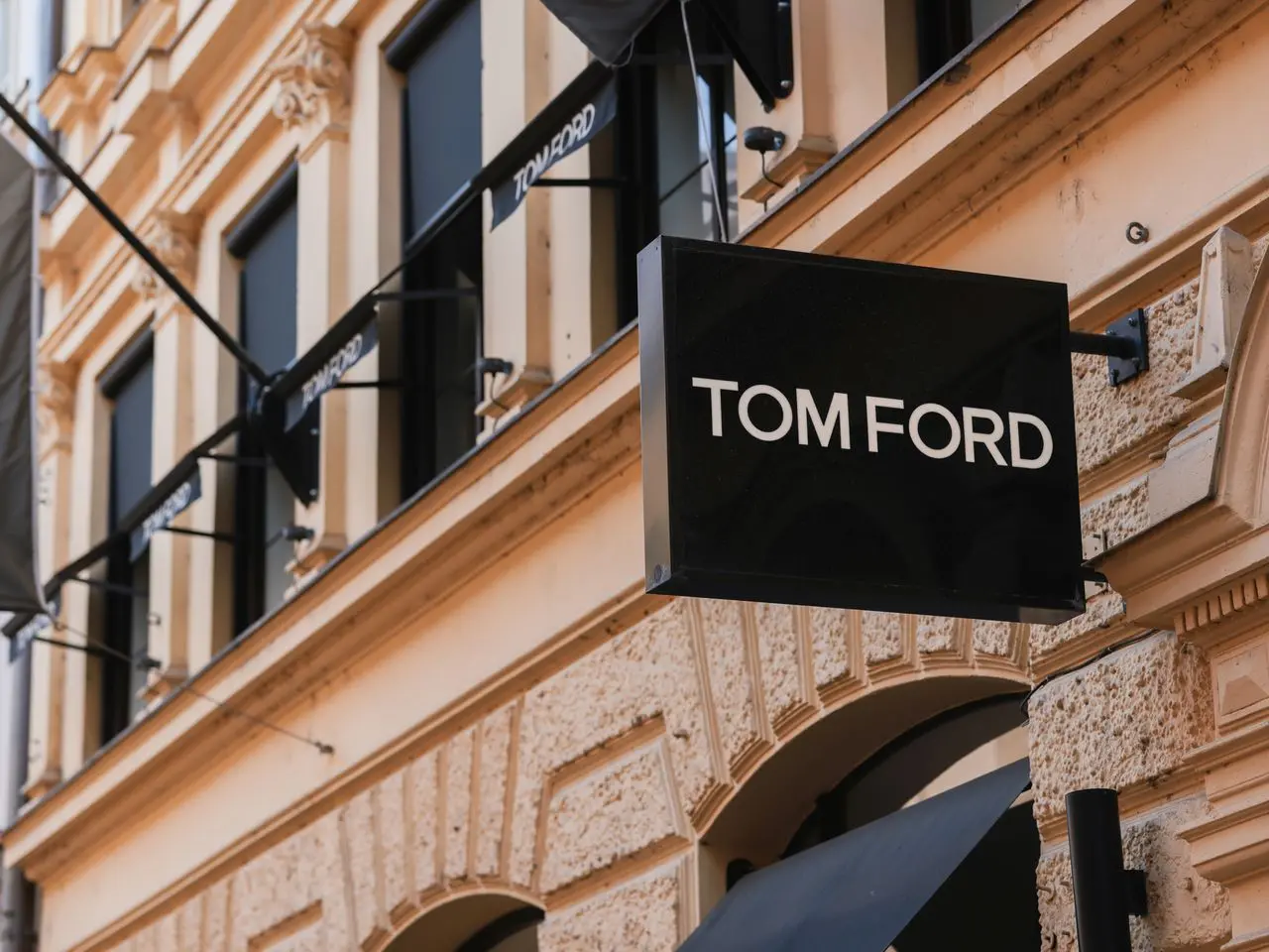Hinh anh 3: Tom Ford chinh thuc bi mua lai boi Estee Lauder voi gia 2,8 ty Do La