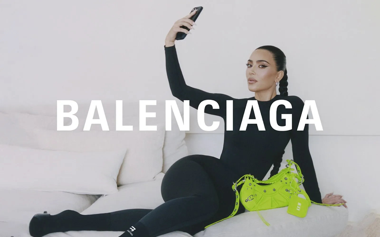 Những đặc điểm nổi bật của đề chế Balenciaga