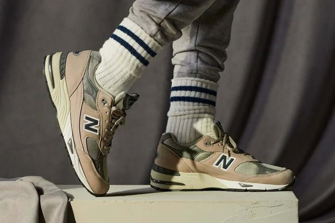 Hinh anh 4: Tai sao New Balance 991 made in UK luon co gia thanh cao hon?