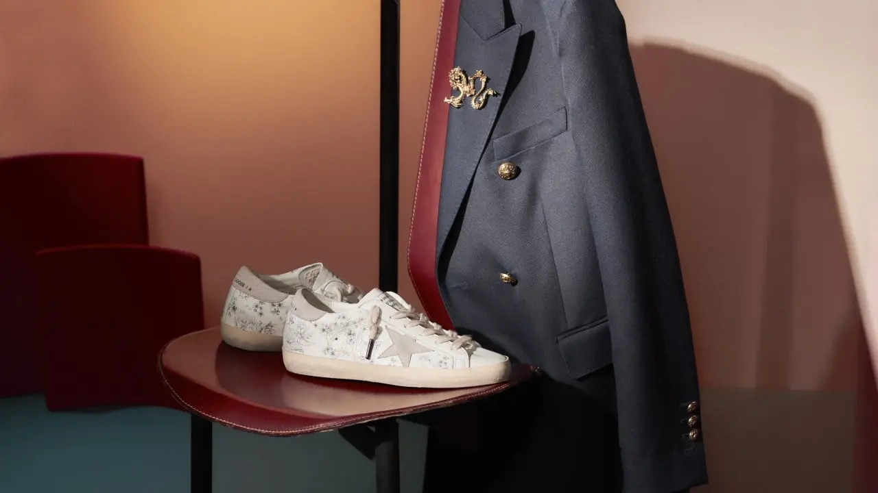Hinh anh 1: Tieu diem Giay Sneaker 2024: Su hoa quyen giua thoi trang va sang tao