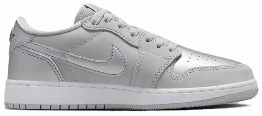 Giày Nike Air Jordan 1 Retro Low OG GS 'Silver' CZ0858-002