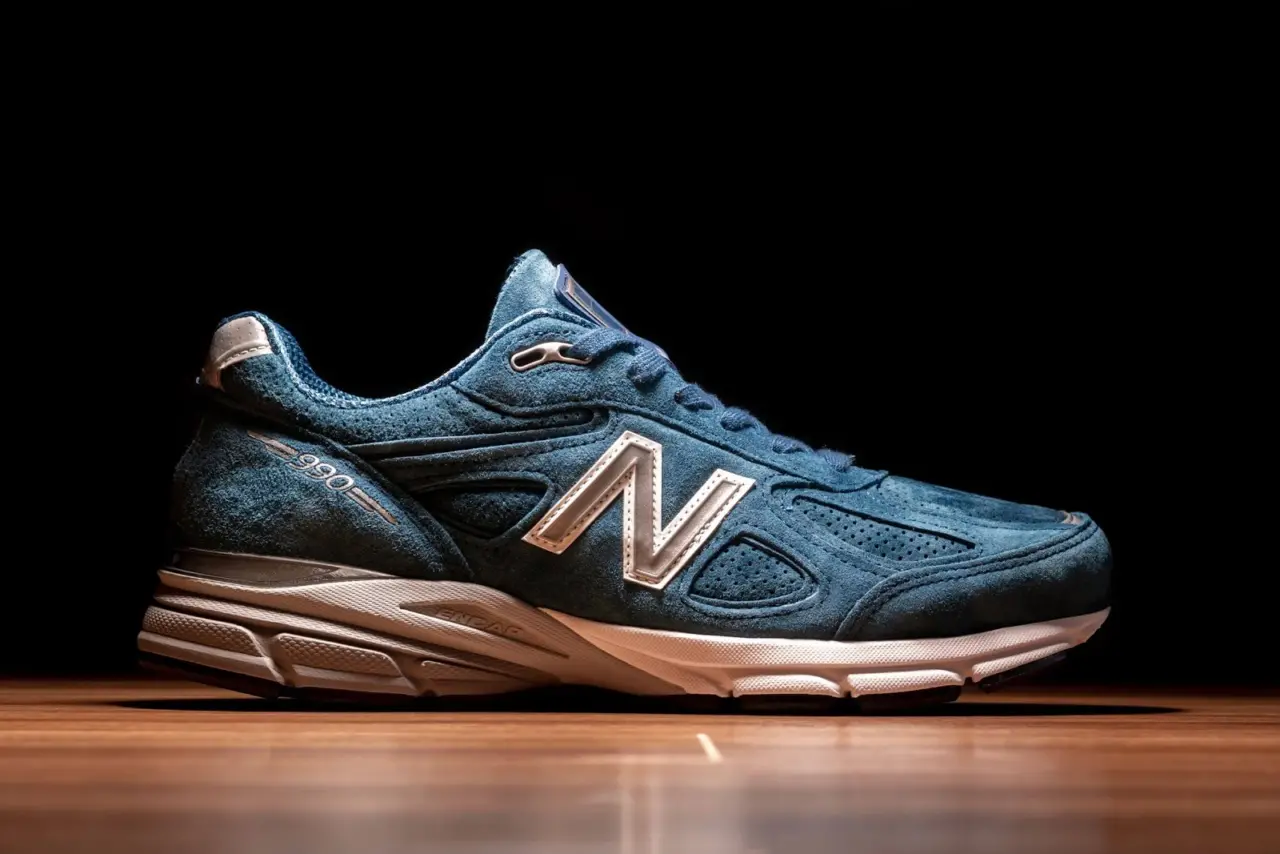 Hinh anh 2: New Balance va nhung phien ban giay noi dinh noi dam