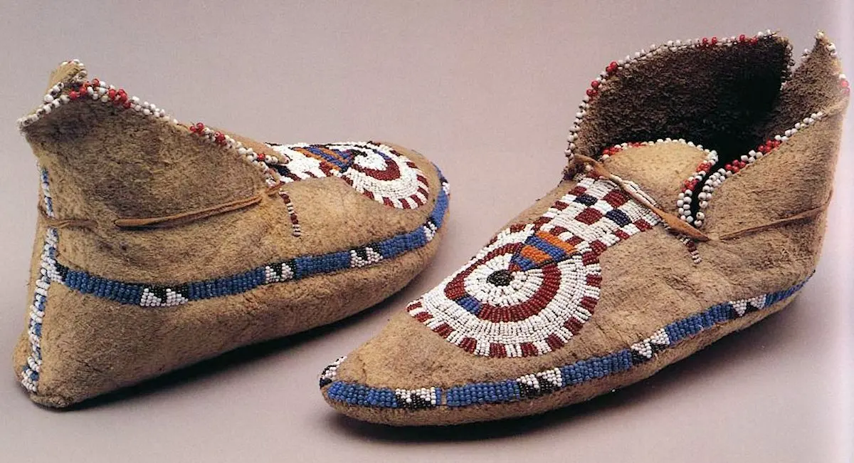 Hinh anh 3: Giay Moca (Moccasin) la gi? Toan bo nhung dang giay Moccasin pho bien va cach phan biet
