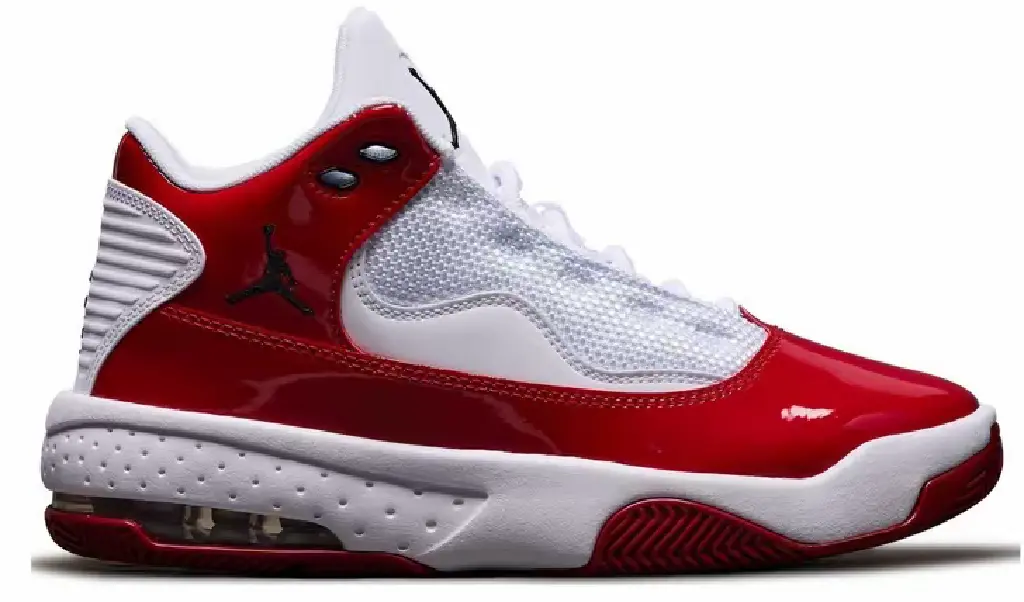 Giày Nike Air Jordan Max Aura 'White Red' DC1767-100