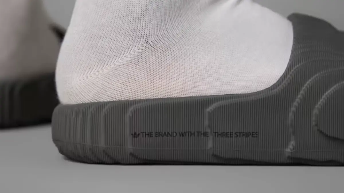 Hinh anh 6: adidas Adilette 22: Nen chon size nao de vua van nhat?