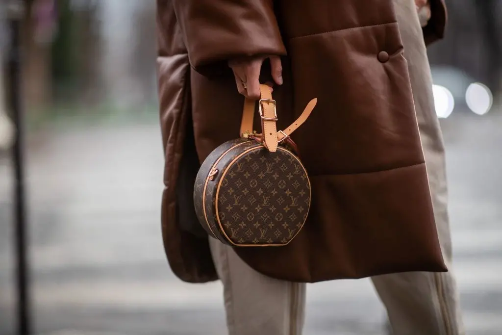 Louis Vuitton và 8 mẫu túi kinh điển mà quý cô nào cũng nên sở hữu Hinh anh 15: Louis Vuitton va 8 mau tui kinh dien ma quy co nao cung nen so huu