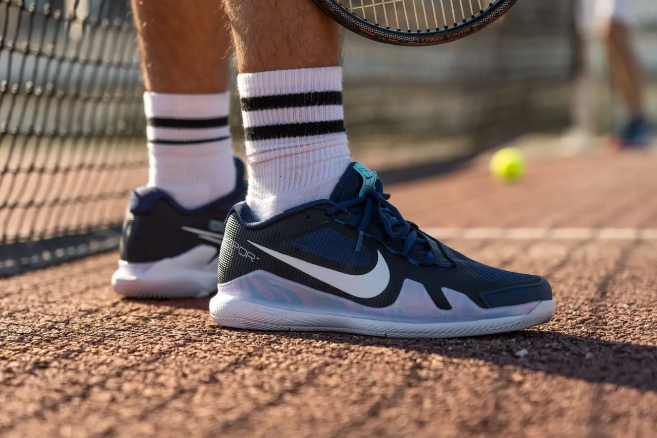 Hinh anh 6: But pha moi gioi han cung NikeCourt Air Zoom Vapor Pro
