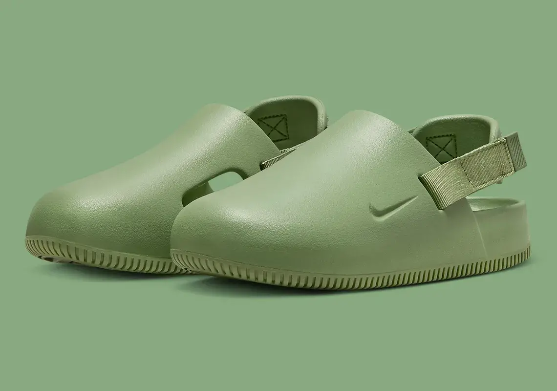 Hinh anh 1: Nike "muon y tuong" Boston Clog la bat chuoc hay loi khen ngoi?