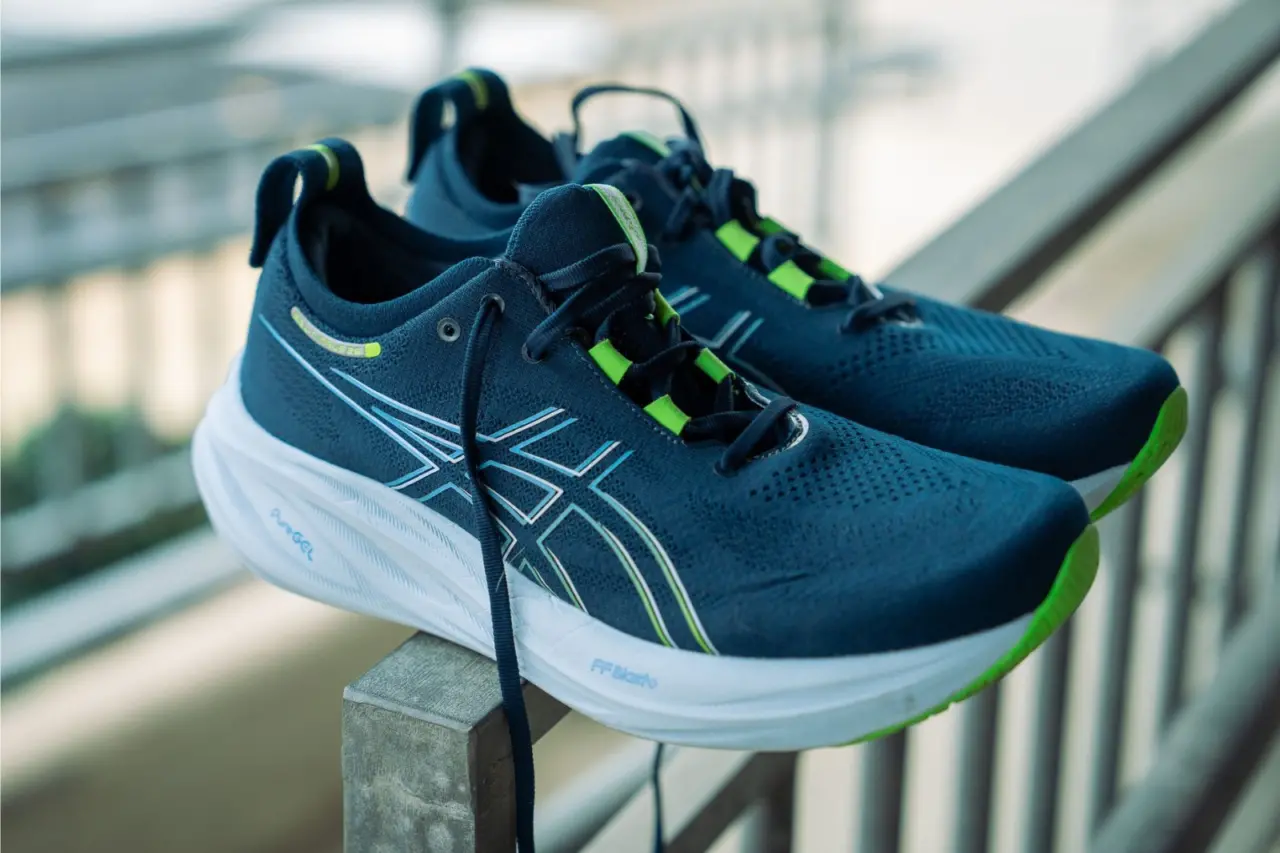 Hinh anh 1: Asics Gel Nimbus - Su cai tien trong cong nghe cua Asics
