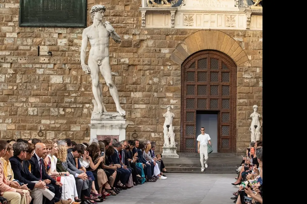 Hinh anh 2: Ferragamo mang bo suu tap moi nhat tro lai Florence