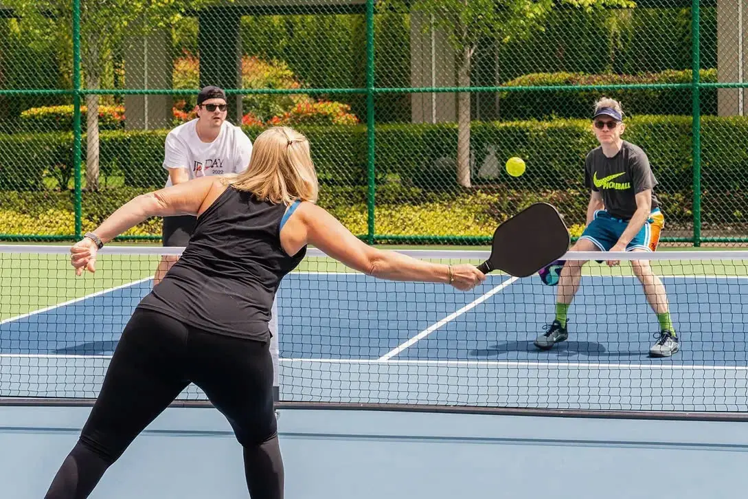 Hinh anh 1: Bat mi: Bi quyet chon giay Pickleball de nang cao hieu suat