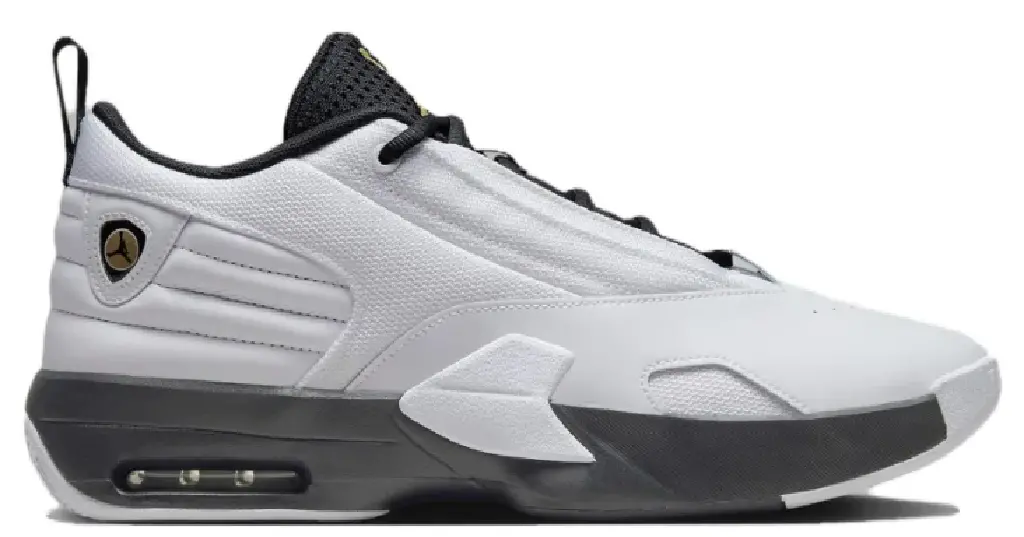 Giày Nike Air Jordan Max Aura 6 'Black White' FQ8298-101
