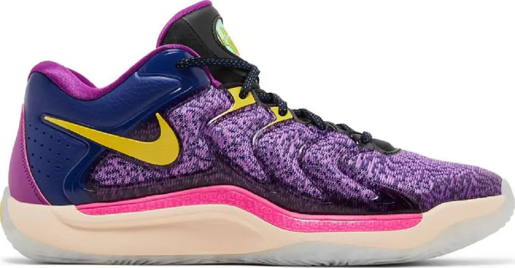 Giày Nike KD 17 'Travel Ball' FJ9487-400