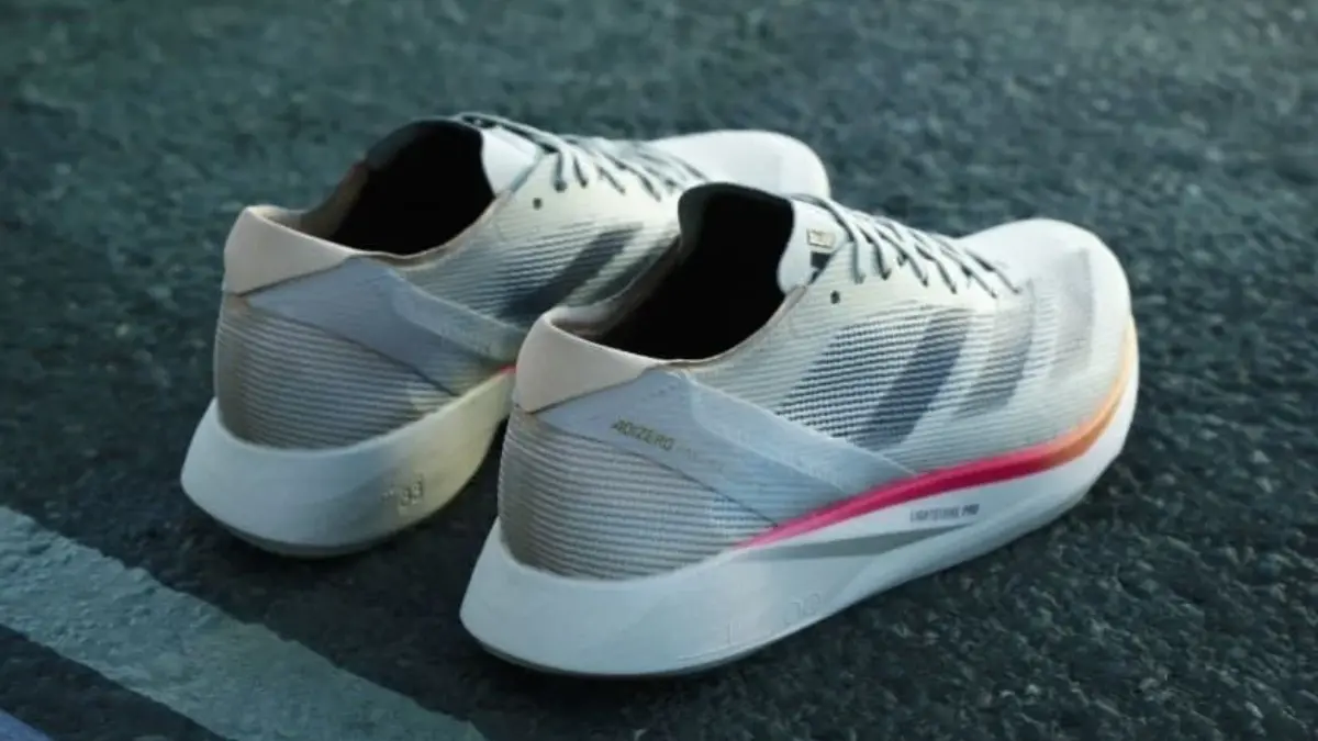 Hinh anh 2: Review adidas Takumi Sen 10: Vua toc do 5K