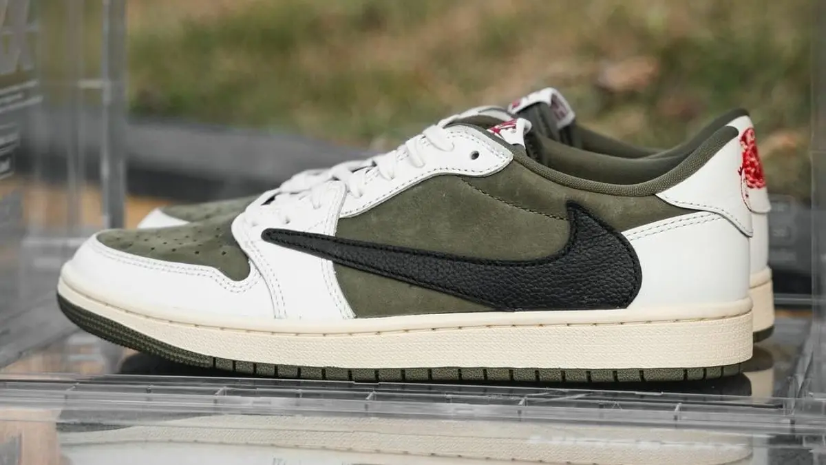 Hinh anh 2: "Bao" giay Travis Scott x Nike du kien do bo trong nam nay!