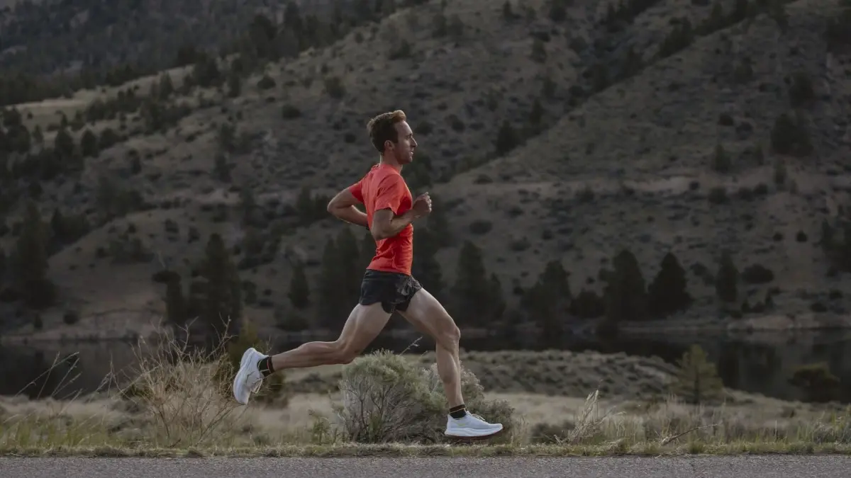Hinh anh 1: Review Hoka Mach 6: Uu va nhuoc diem can biet truoc khi mua