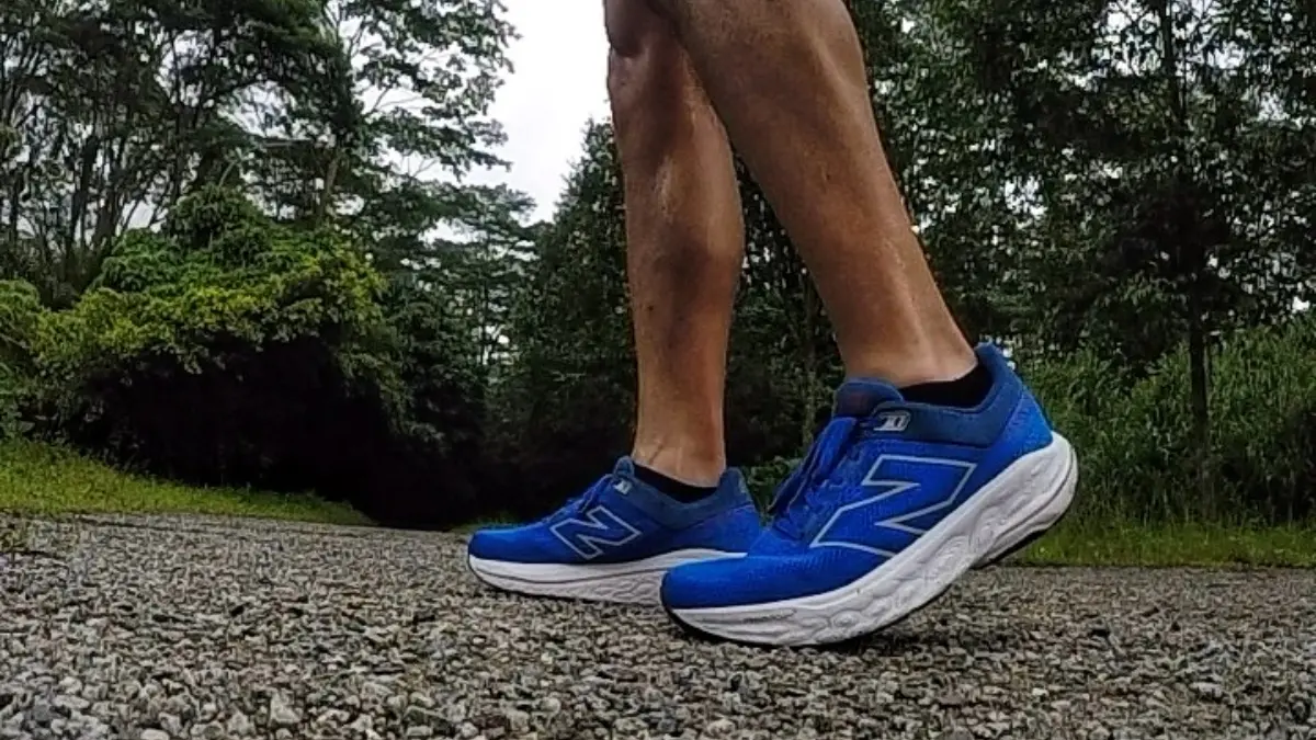 Hinh anh 1: New Balance Fresh Foam X 860 v14: Buoc chay em ai, tu tin hon
