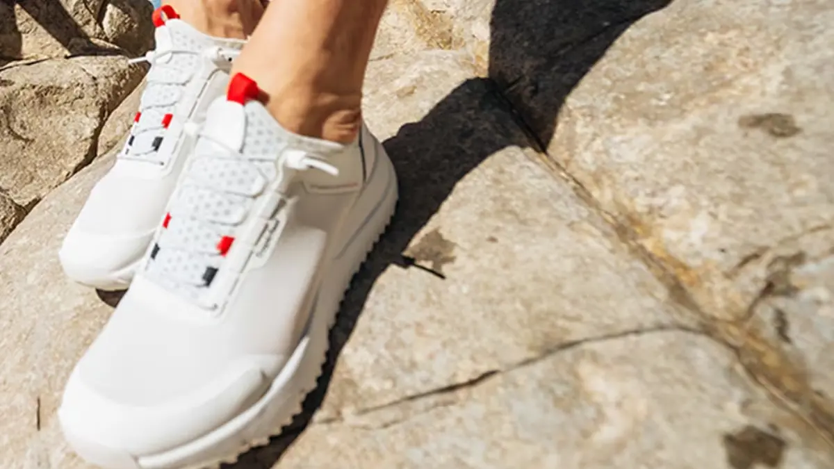 Hinh anh 13: Bat mi 9 xu huong giay sneaker dinh dam mua thu 2024