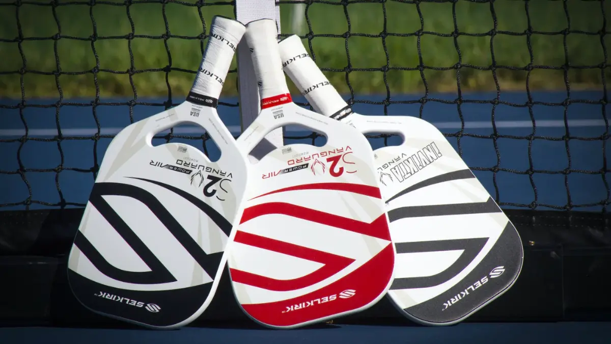 Hinh anh 5: Danh Gia Chi Tiet Vot Pickleball Selkirk Vanguard Power Air Invikta