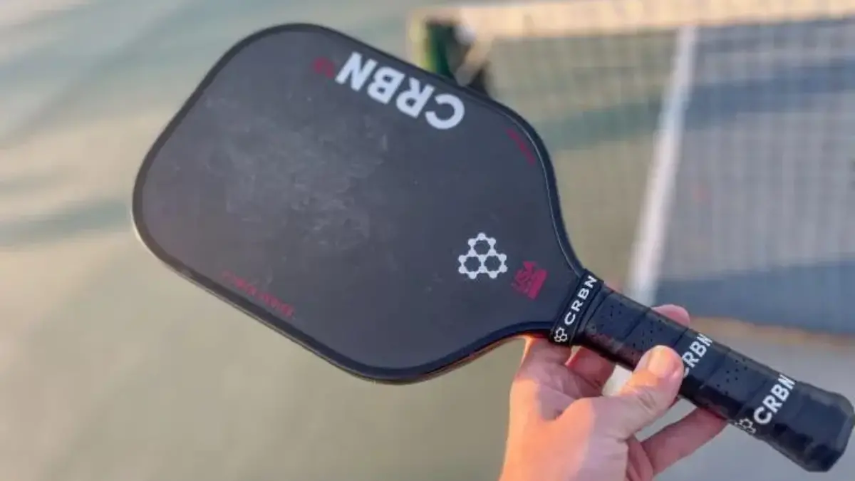 Hinh anh 2: Danh gia chi tiet vot pickleball CRBN-1X Power Series