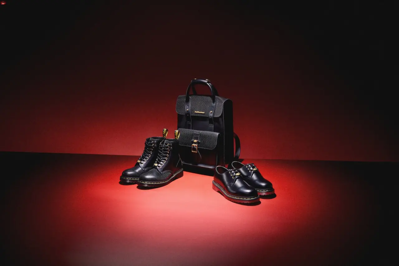 Hinh anh 2: Chiem nguong BST voi chu de "At Ty 2025" tu Dr.Martens