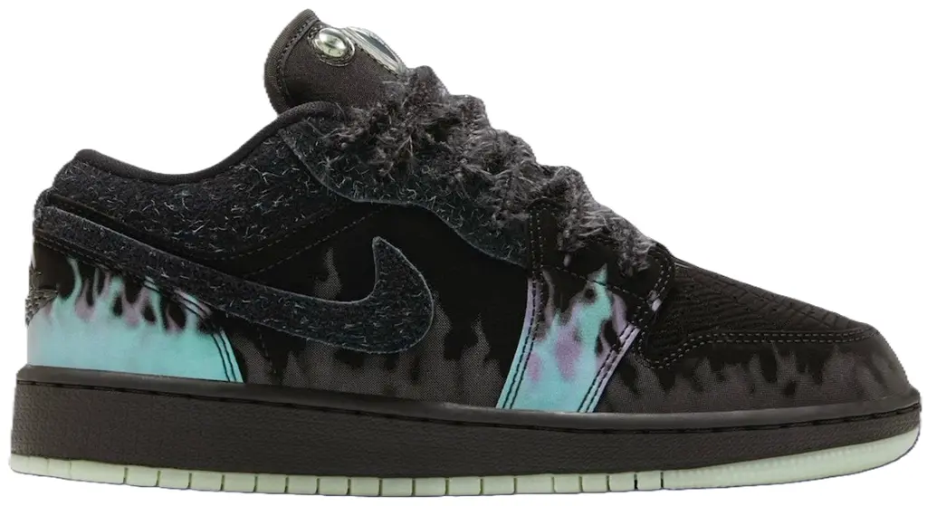 Giày Nike Air Jordan 1 Low GS 'Halloween Fortune Fly' HQ3442-001
