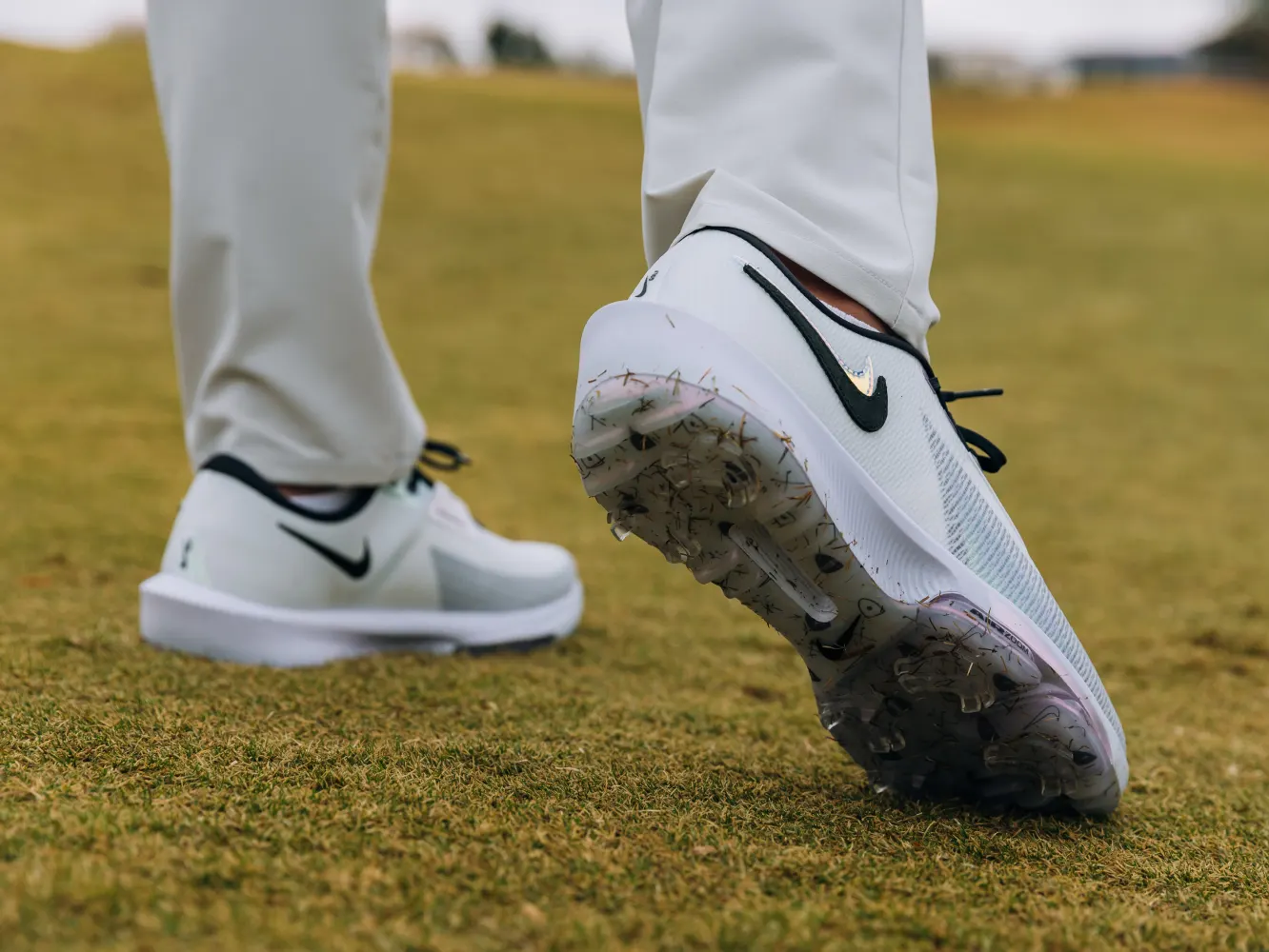 Review giày Nike Free Golf NN