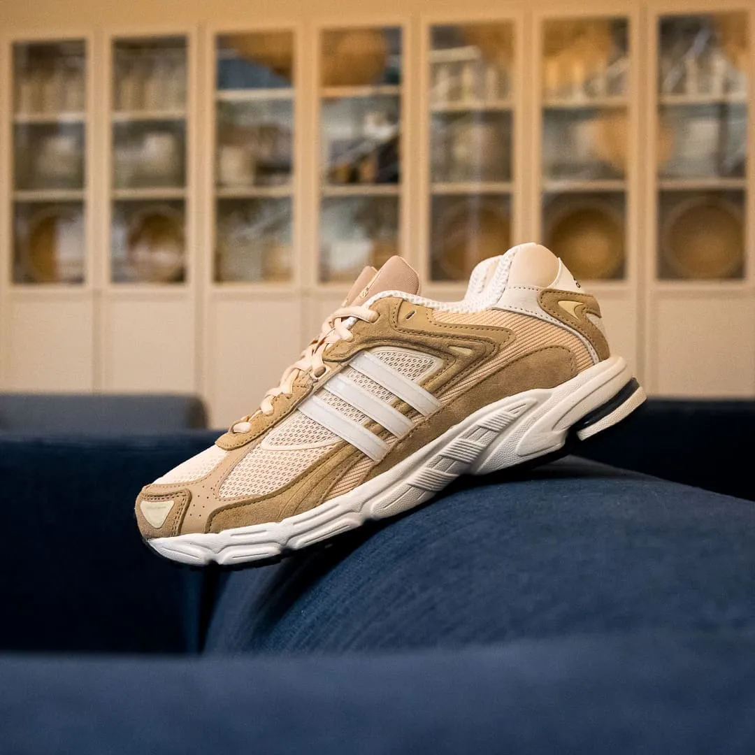 Hinh anh 8: Top nhung mau giay adidas hot trend trong nam 2025