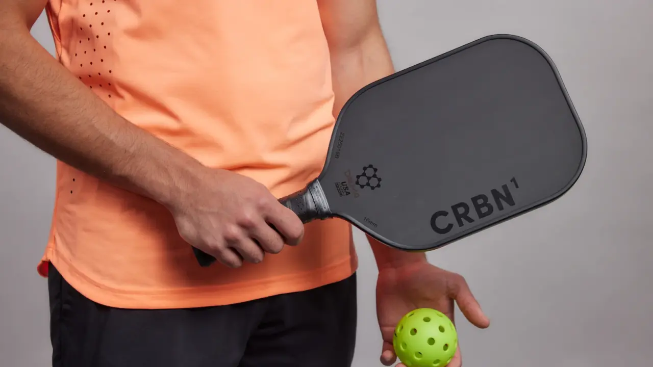 Hinh anh 6: Hinh anh minh hoa hien tuong core crushing trong vot pickleball