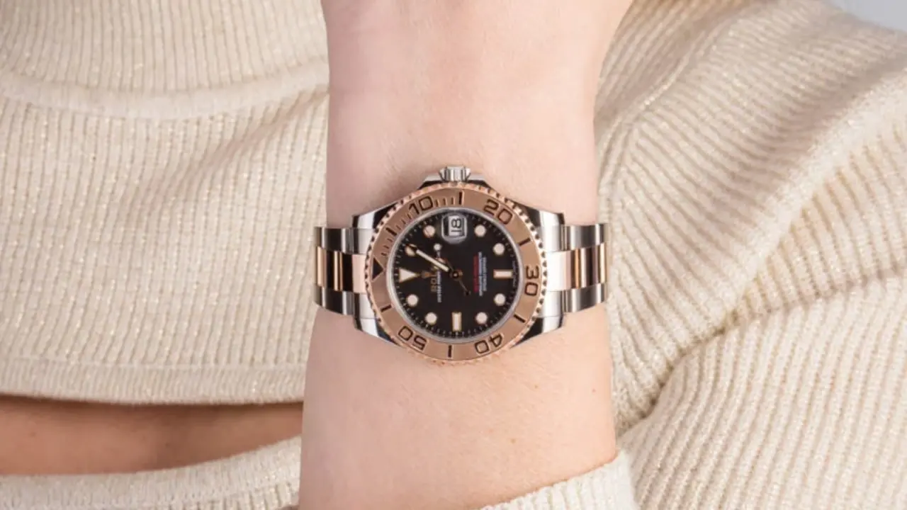 Hinh anh 4: Dong ho Rolex Yacht-Master 37 voi thiet ke sang trong va dang cap