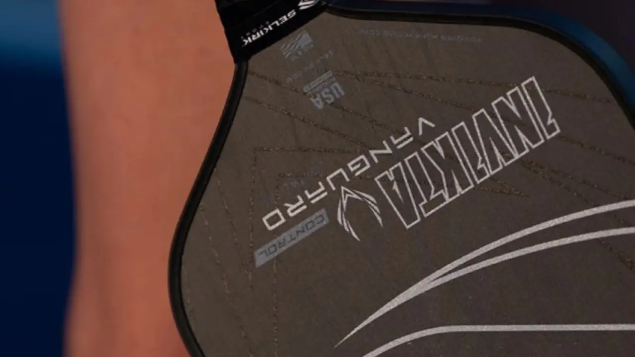 Hinh anh 2: Cac mau vot pickleball hang dau nam 2025 tu Selkirk, Joola, Onix va Paddletek