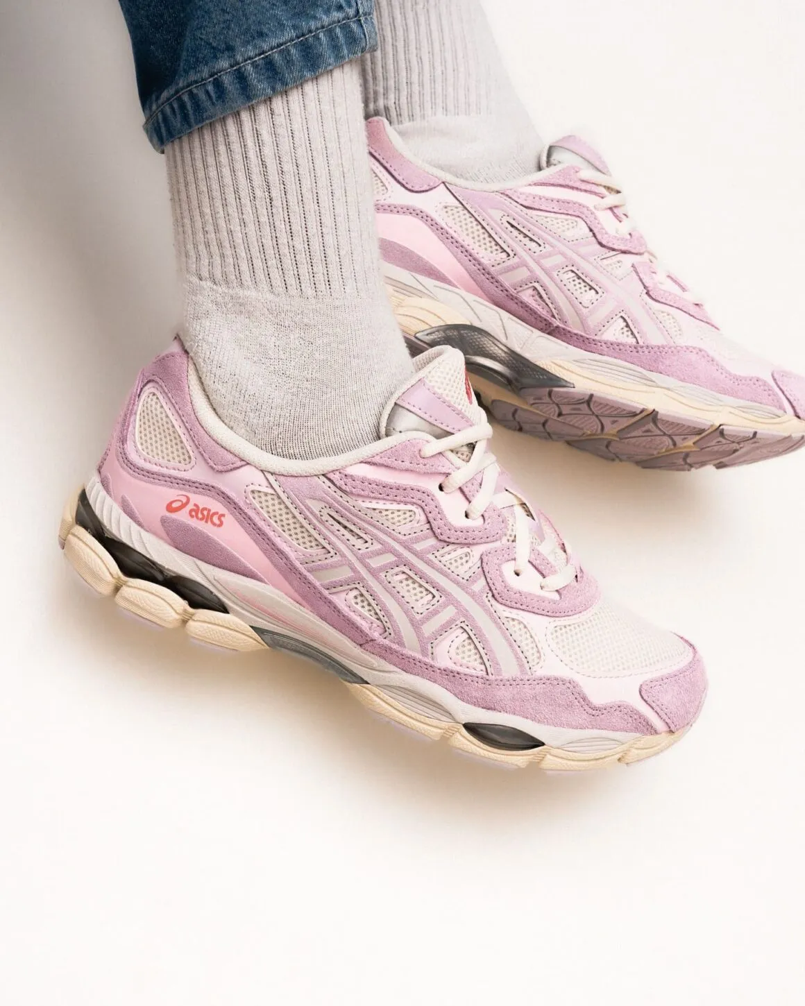 Hinh anh 5: Nhung mau giay sneaker Asics hot nhat nam 2025