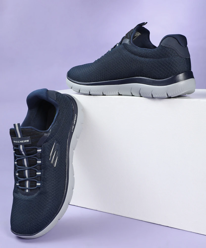 Skechers Summits: Tiện lợi, êm ái và phong cách cho mọi hoạt động