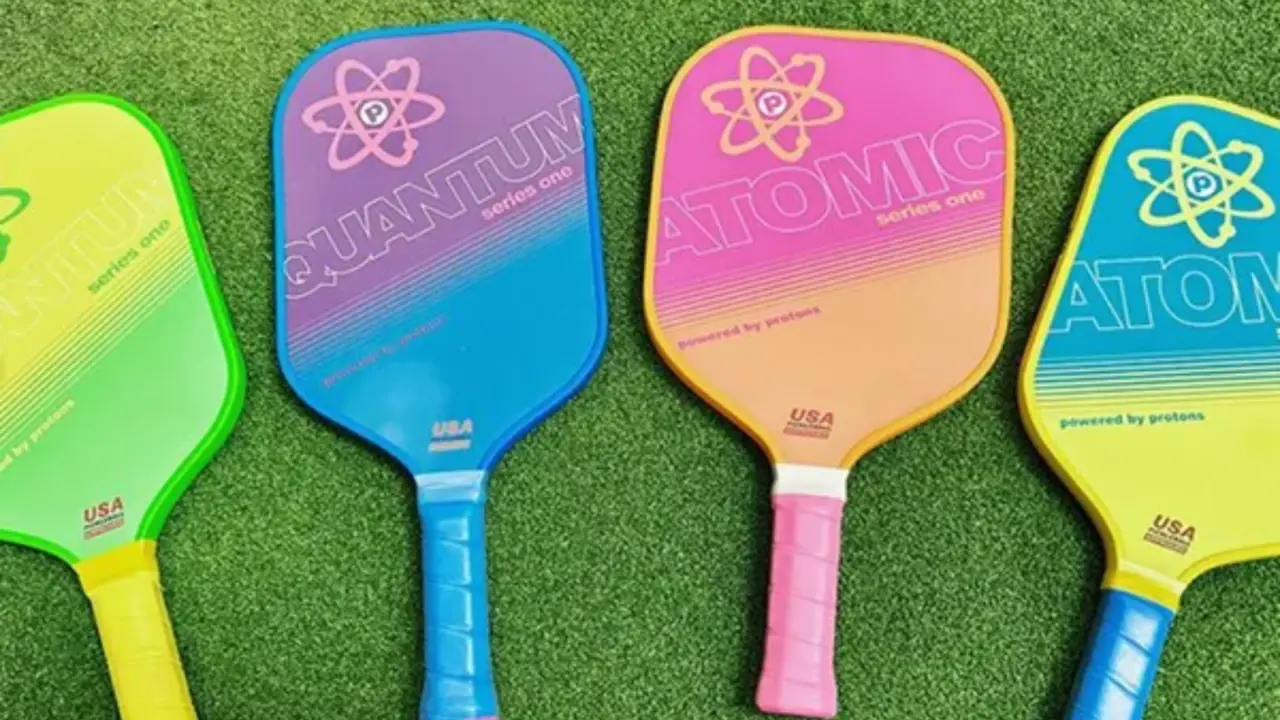 Hinh anh 1: Vot pickleball Proton su dung cong nghe hang khong