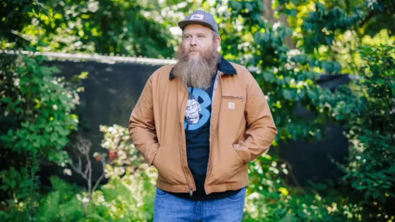 Hinh anh 4: Carhartt Detroit Jacket: Tu lao dong den thoi trang