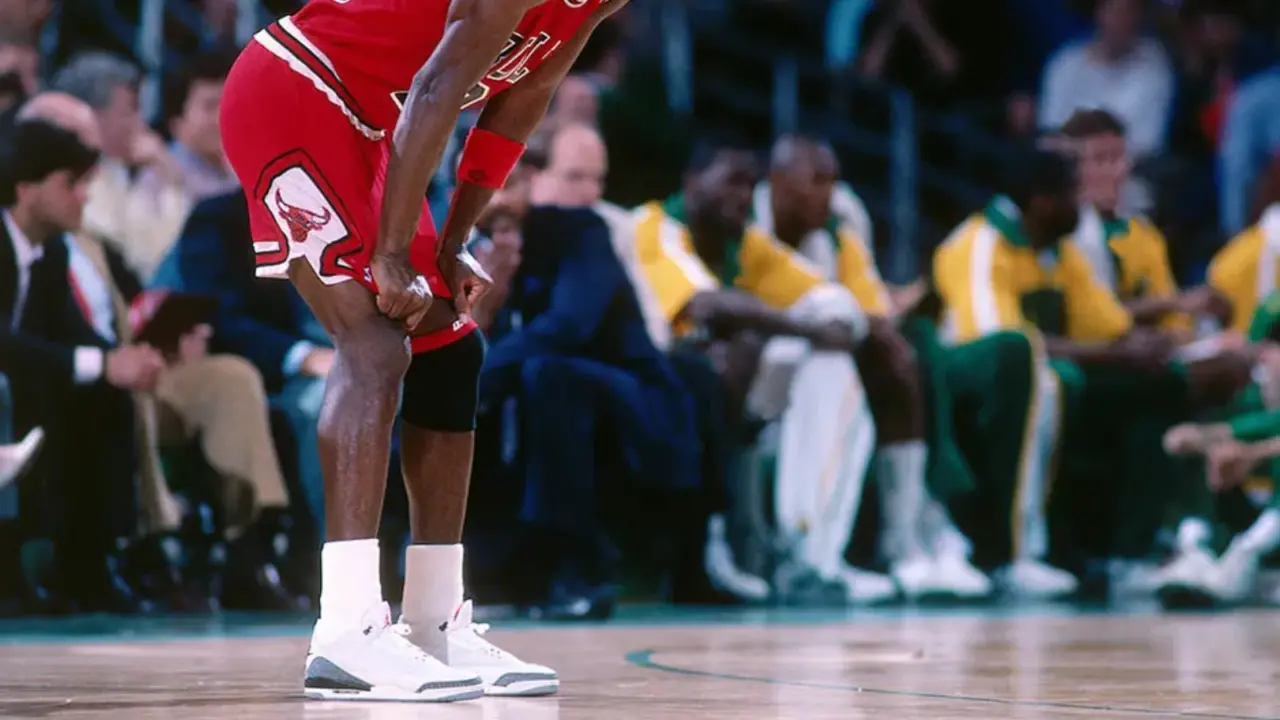 Hinh anh 7: Nike Air & Michael Jordan: Huyen thoai bat dau tu mot cu nhay