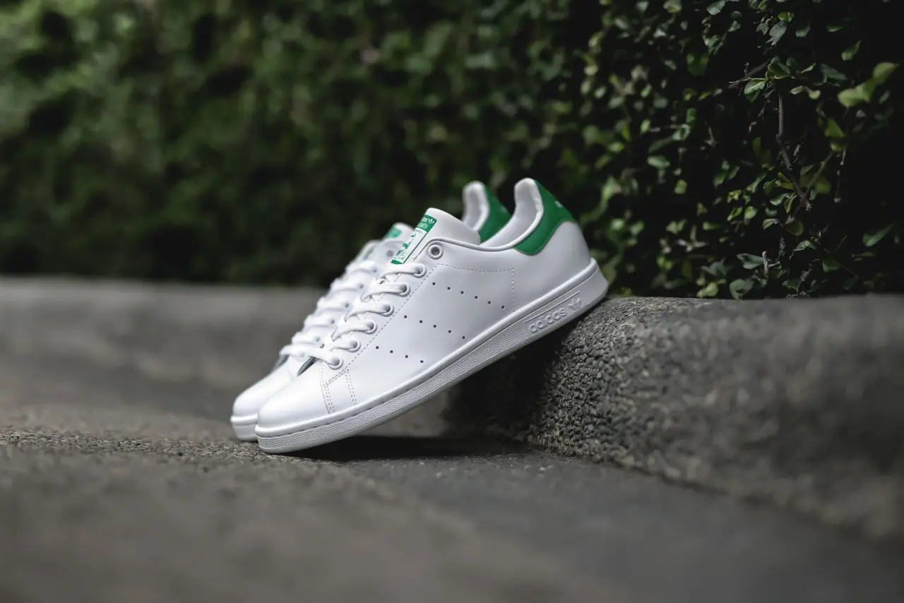 Sneakers – Biểu tượng văn hóa và phong cách thời trang toàn cầu