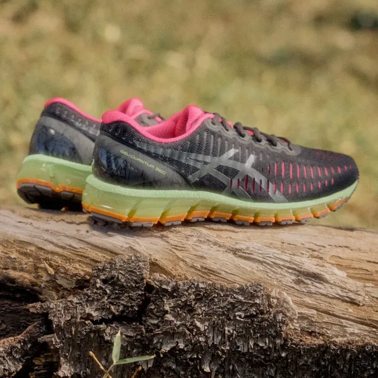 Hãy gọi fan hâm mộ của Asics: GEL-QUANTUM 360 1 đã trở lại