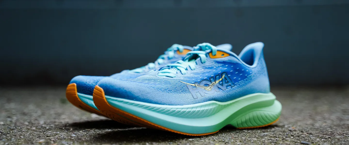 Hinh anh 5: Hinh anh cac doi giay chay bo hang dau nam 2025 cua Asics, Hoka, Saucony, Adidas va Nike.