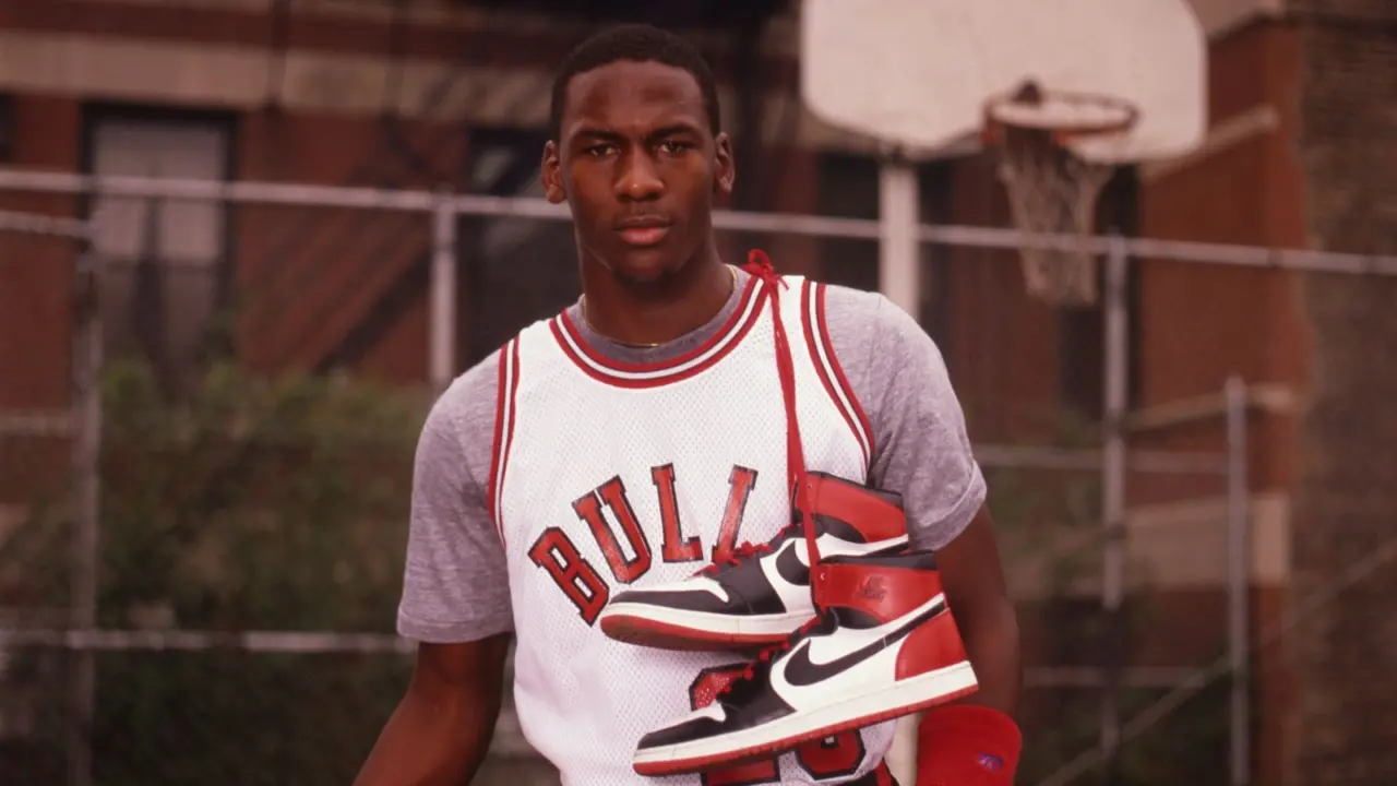 Hinh anh 2: Michael Jordan – Huyen thoai bong ro va bieu tuong van hoa toan cau