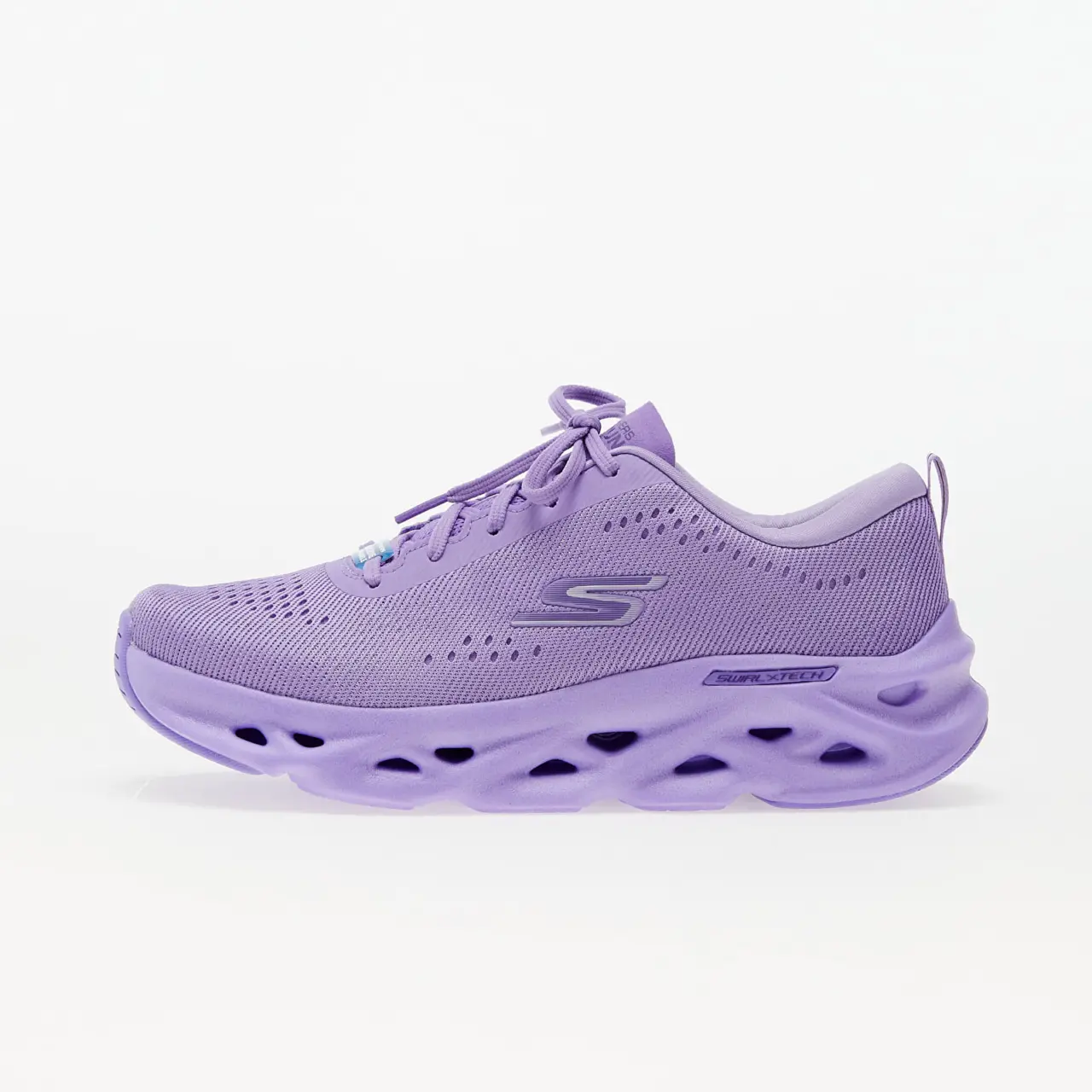 Lịch sử và Quyền sở hữu của Skechers (1993-2024)