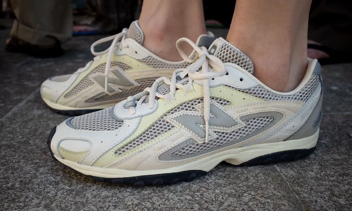 New Balance 204L – Tân binh retro-tech khuấy đảo toàn cầu