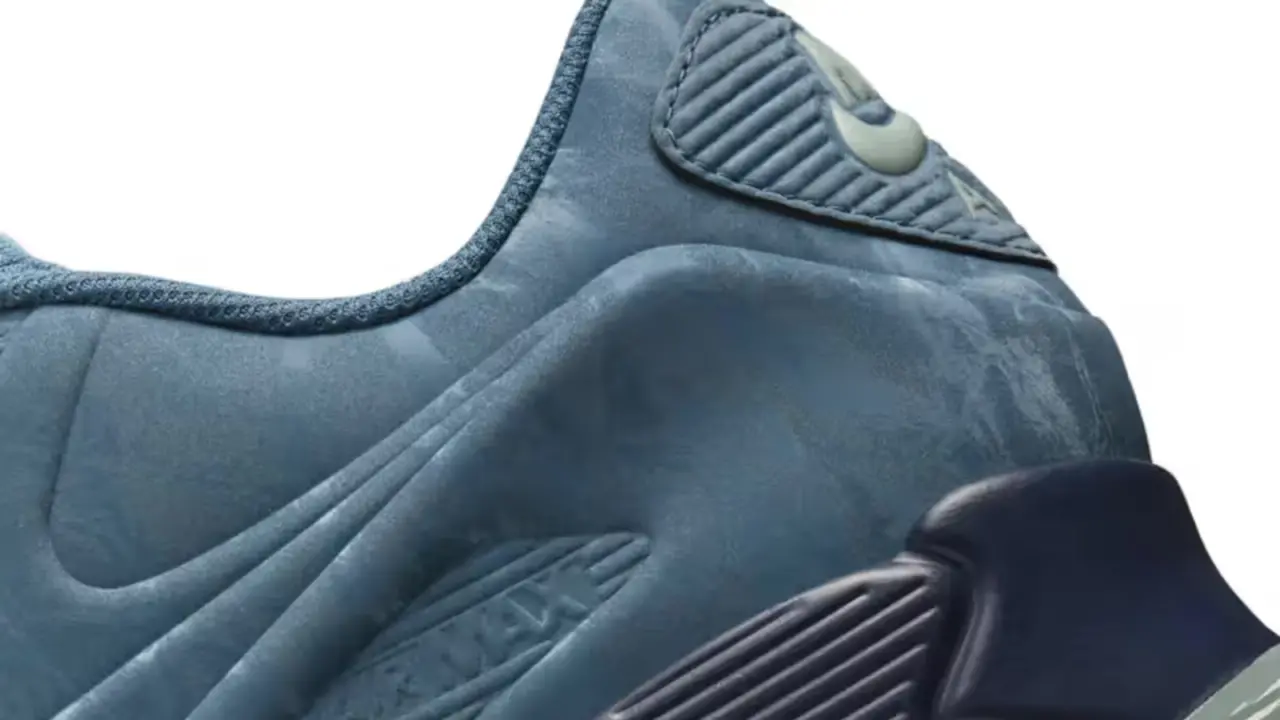 Hinh anh 3: Air Max 90 "Thunderstorm" - Nike mang "con giong" moi den?