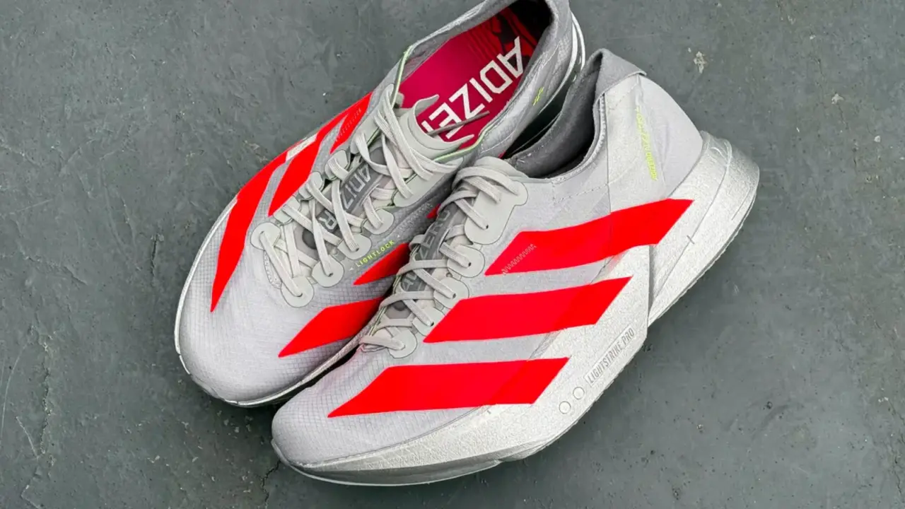 Hinh anh 1: Giay chay bo adidas Adizero Adios Pro 4 voi tam carbon ENERGYRODS 2.0