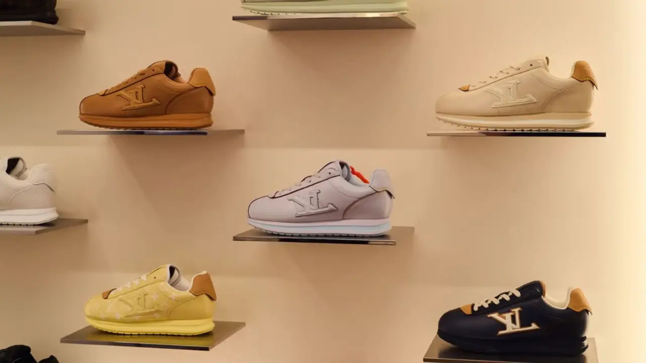 Mẫu sneaker BUTTERSOFT - Lời tri ân của Pharrell và Nigo dành cho Virgil Abloh