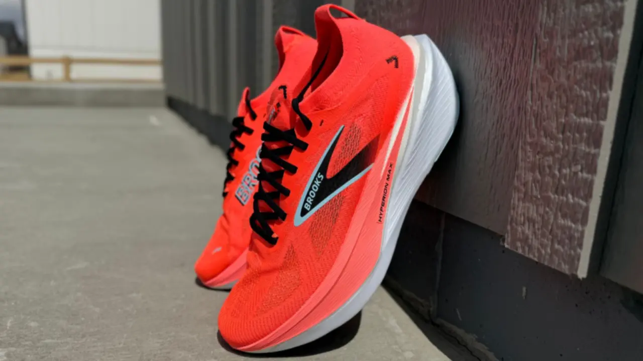 Brooks Hyperion Max 3 Review - Siêu trainer mới cho marathon và tập luyện hàng ngày