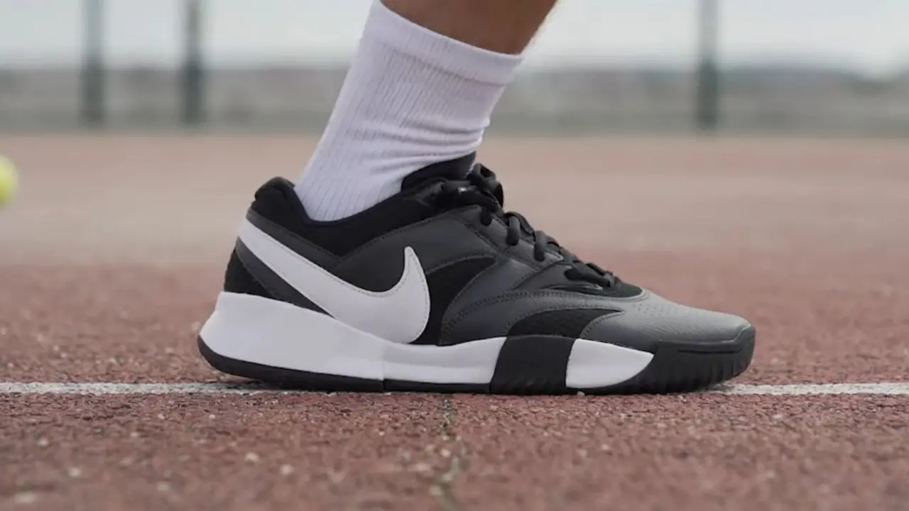 Nike Court Lite 4: Lựa chọn kinh tế và đáng tin cậy