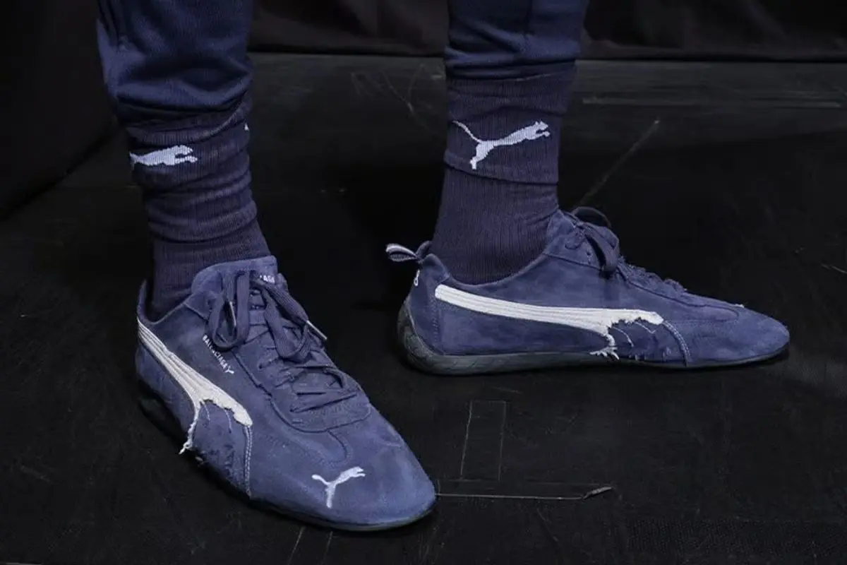 Hinh anh 6: Doi giay Balenciaga x PUMA Speedcat voi thiet ke doc dao va pha cach