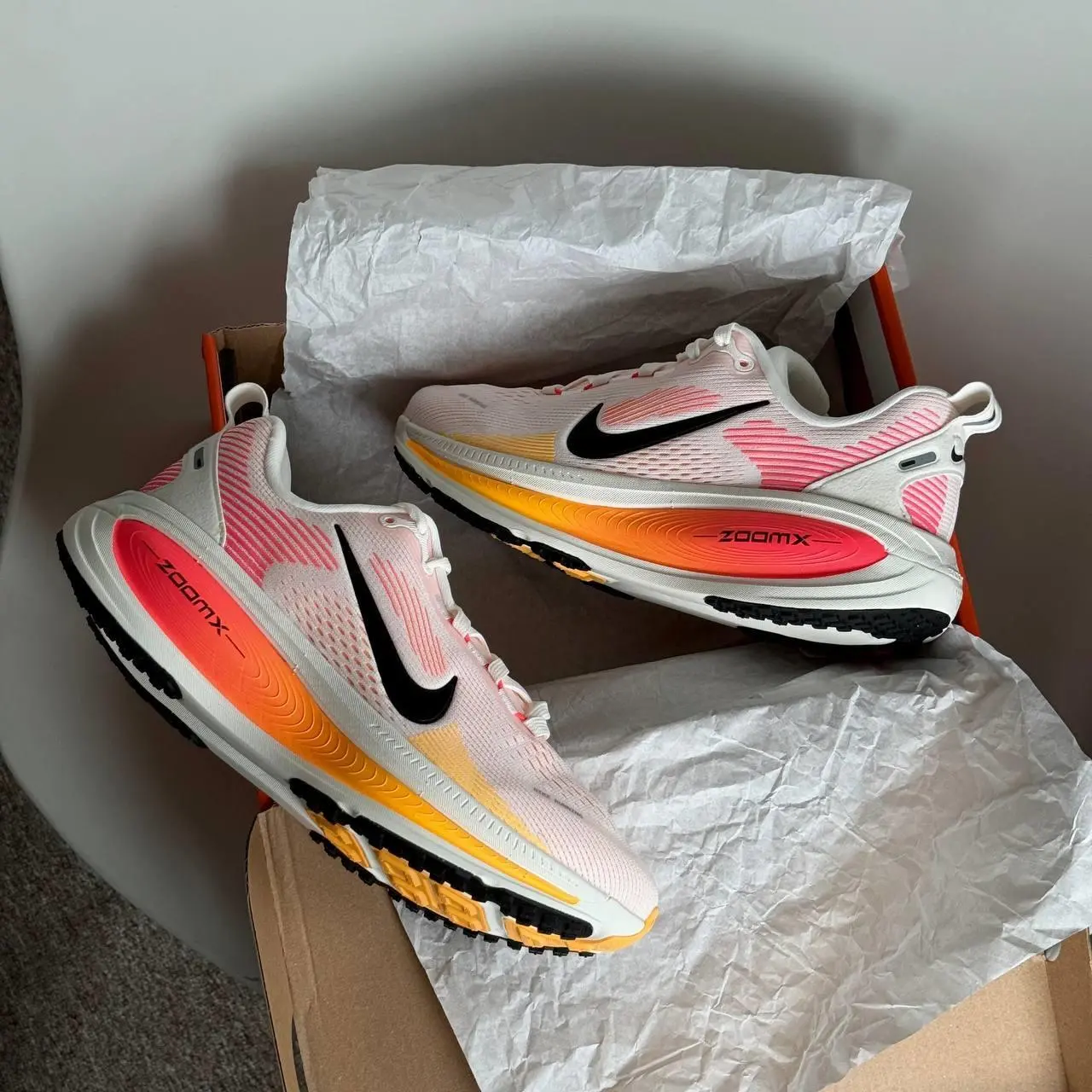Giày Nike Vomero 18 ra mắt: Trải nghiệm êm ái đỉnh cao cho mỗi bước chạy