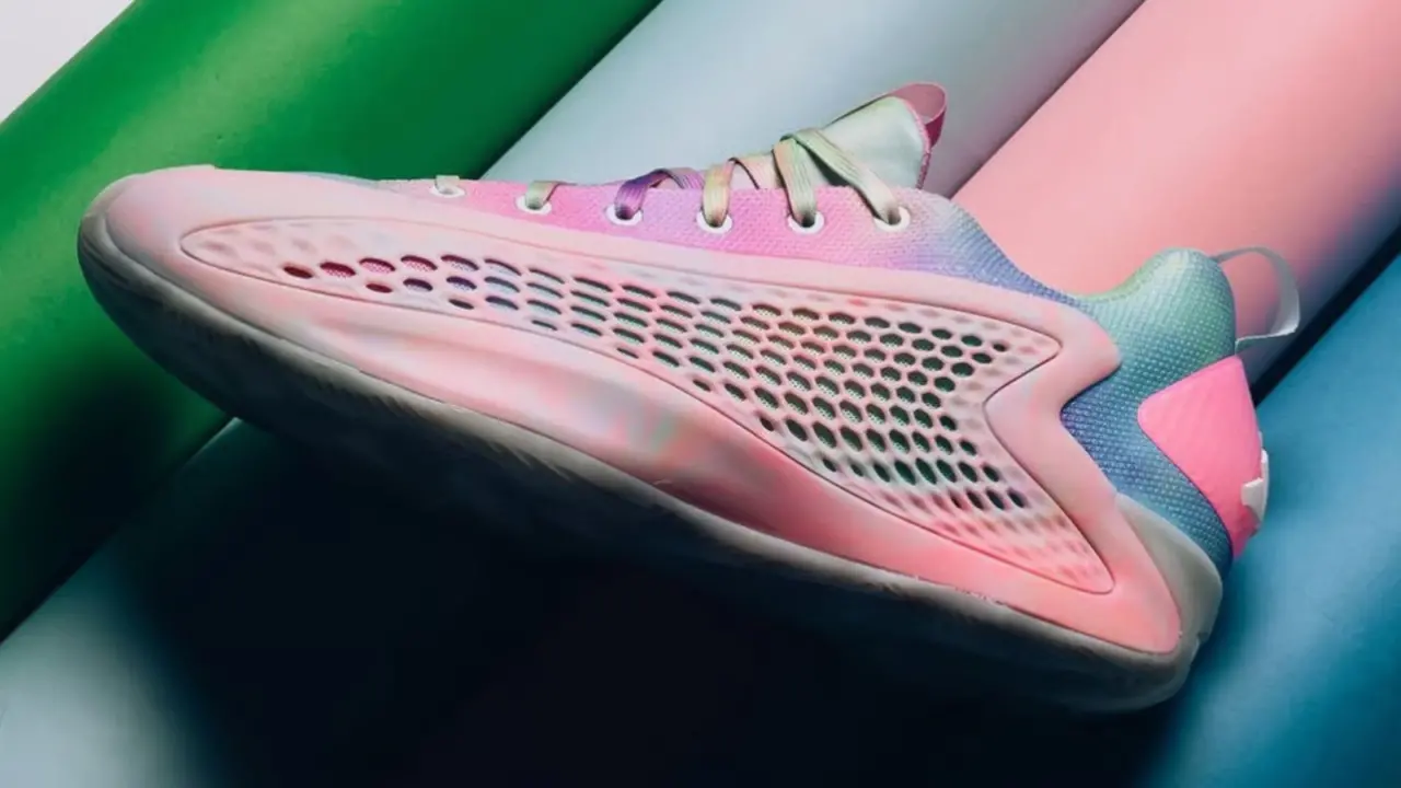 Hinh anh 5: adidas AE 2 3SSB PE voi thiet ke tie-dye mau pastel